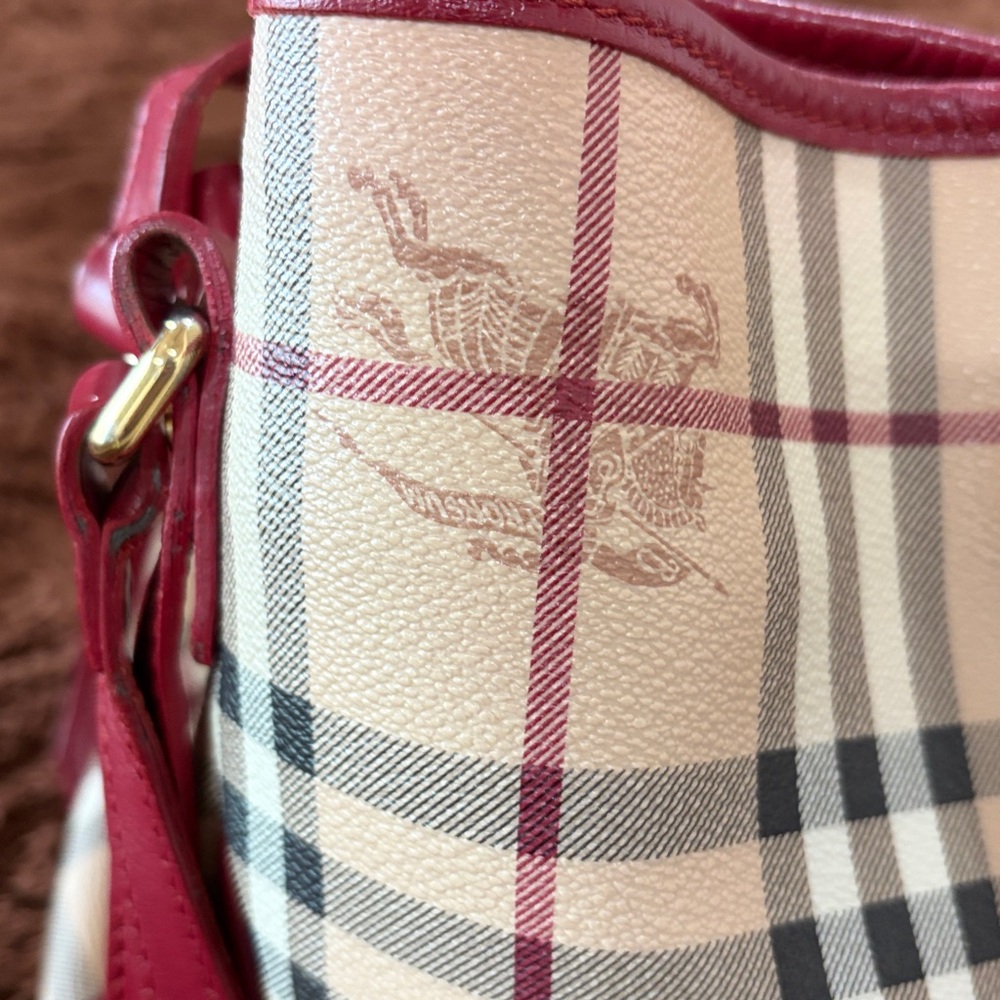 Burberry Red and Cream Plaid Shoulder Bag - Picture 2 of 13